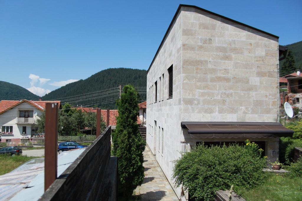 The Stone Villa ベリ・イスカ エクステリア 写真