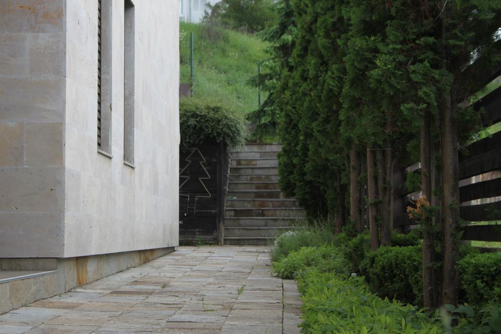 The Stone Villa ベリ・イスカ エクステリア 写真